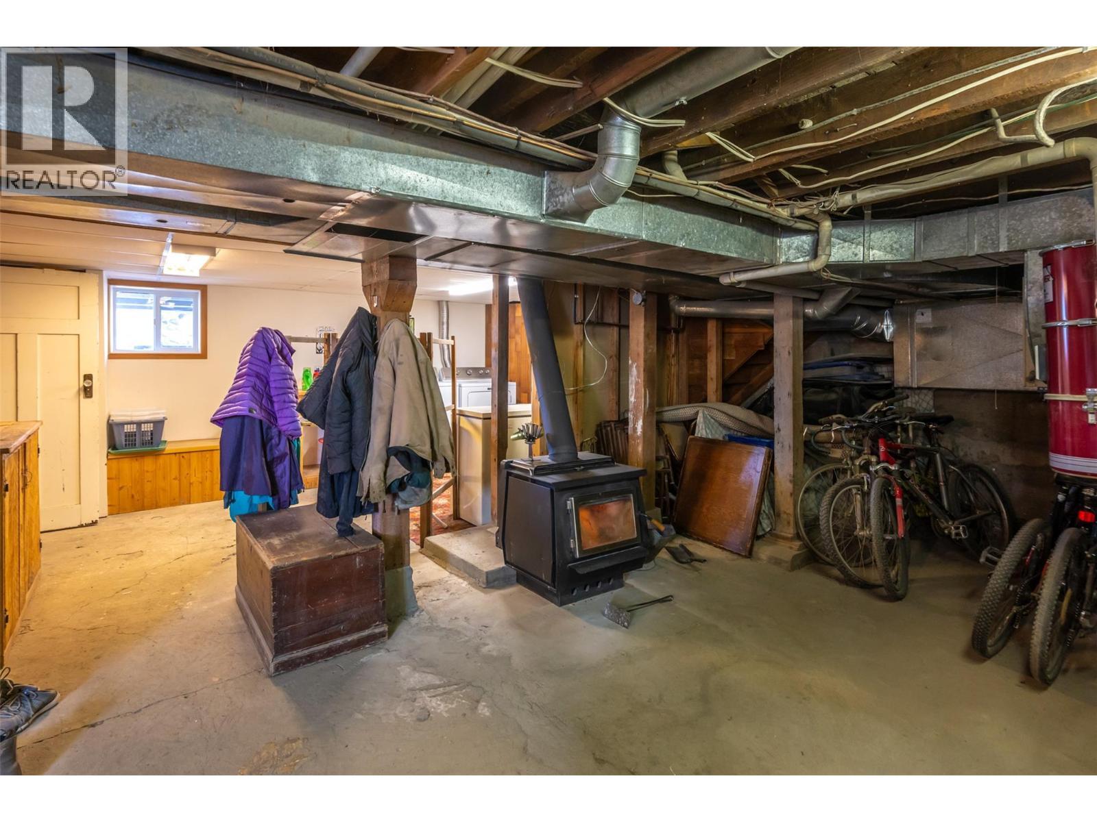 4550 Gulch Road, Naramata, BC - Indoor Photo Showing Basement