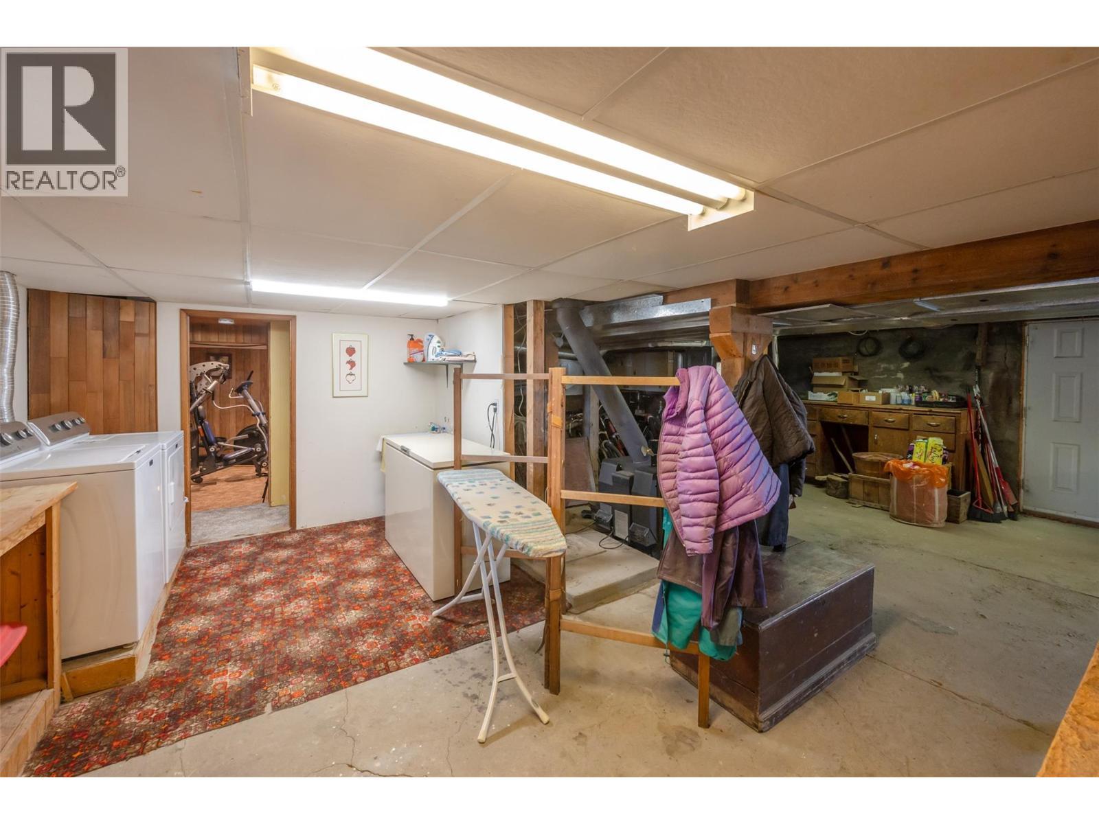 4550 Gulch Road, Naramata, BC - Indoor