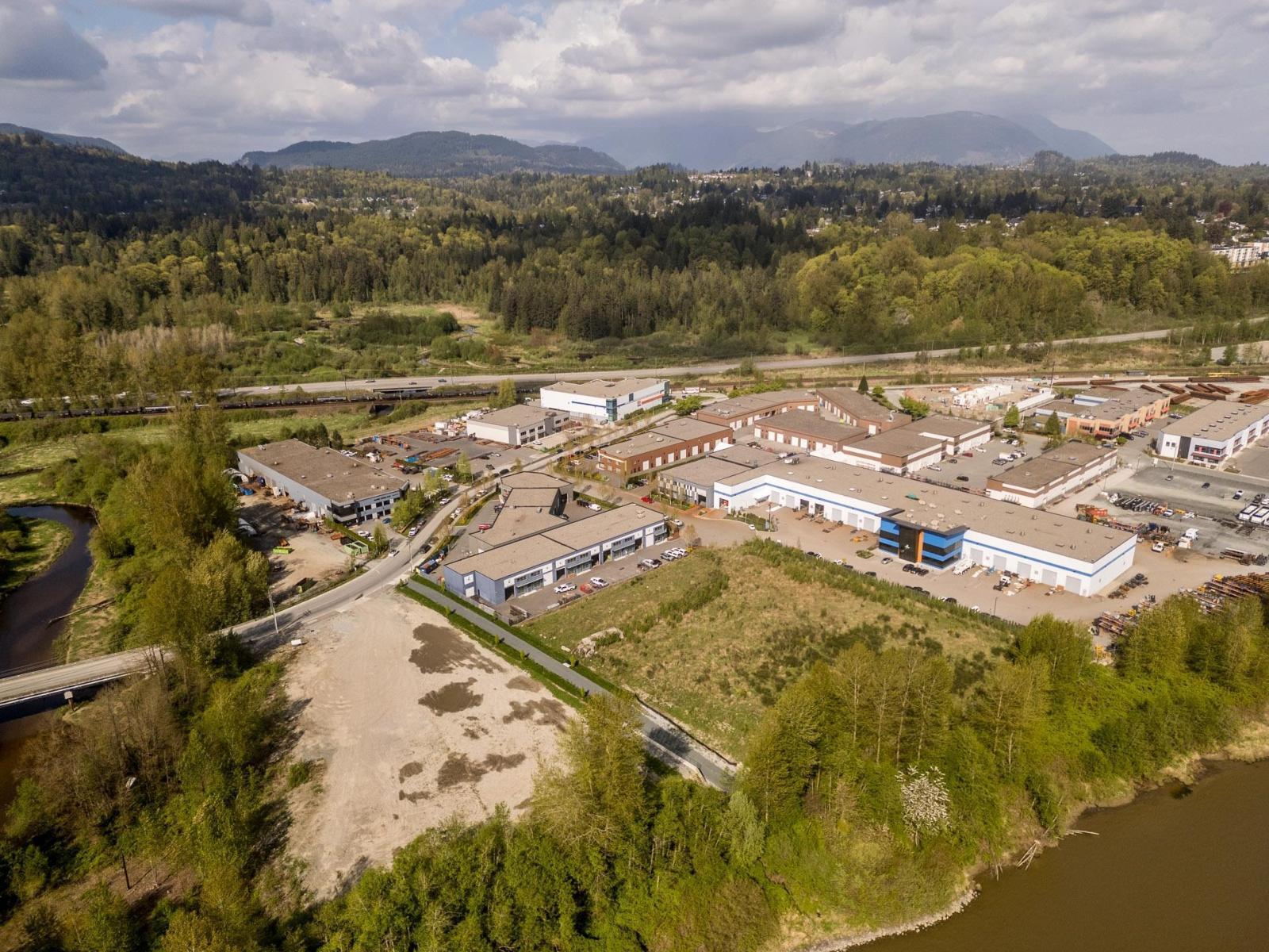 31390 Gill Avenue, Mission, BC