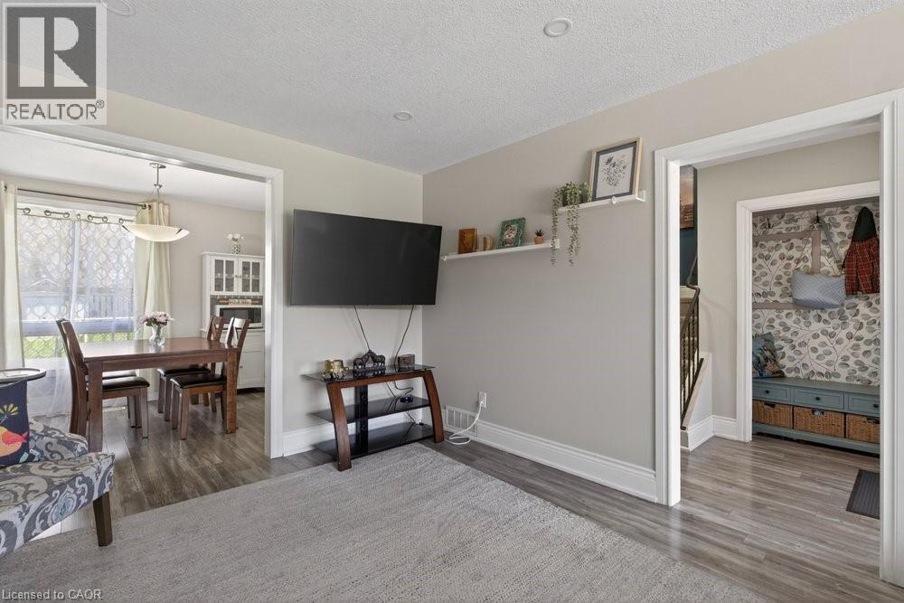 62 Palmer Road, Hamilton, ON - Indoor