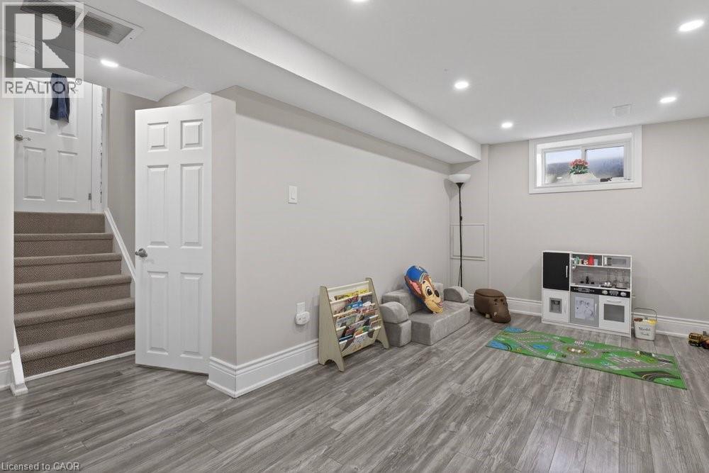 62 Palmer Road, Hamilton, ON - Indoor