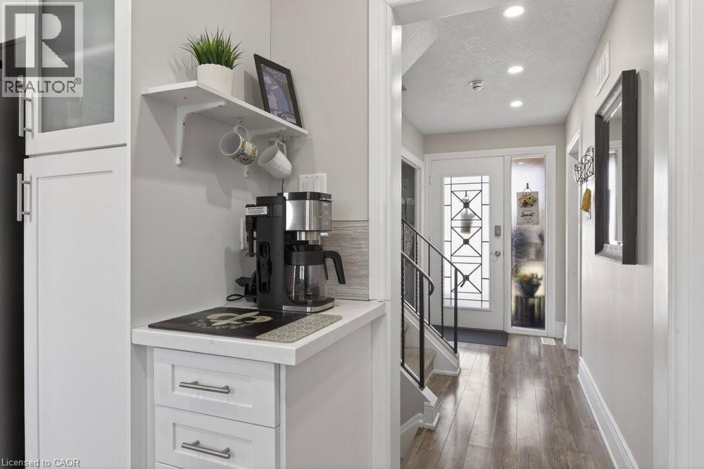 62 Palmer Road, Hamilton, ON - Indoor