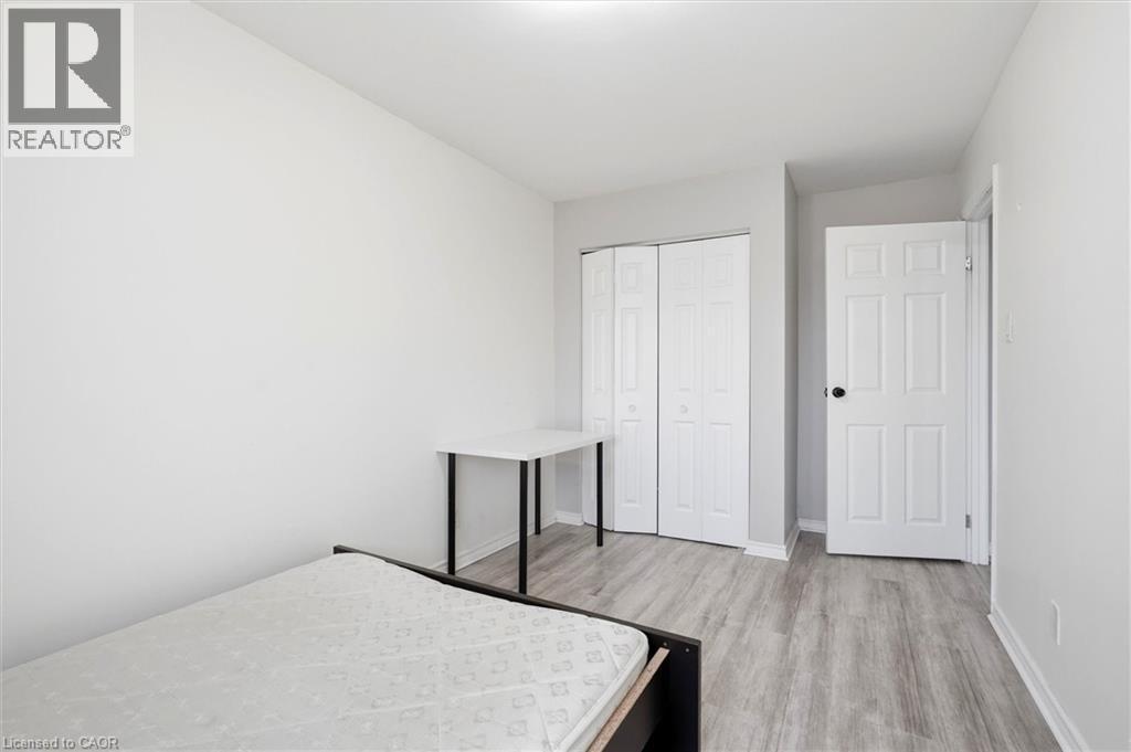 508 Quiet Place Unit# 4, Waterloo, ON - Indoor Photo Showing Bedroom