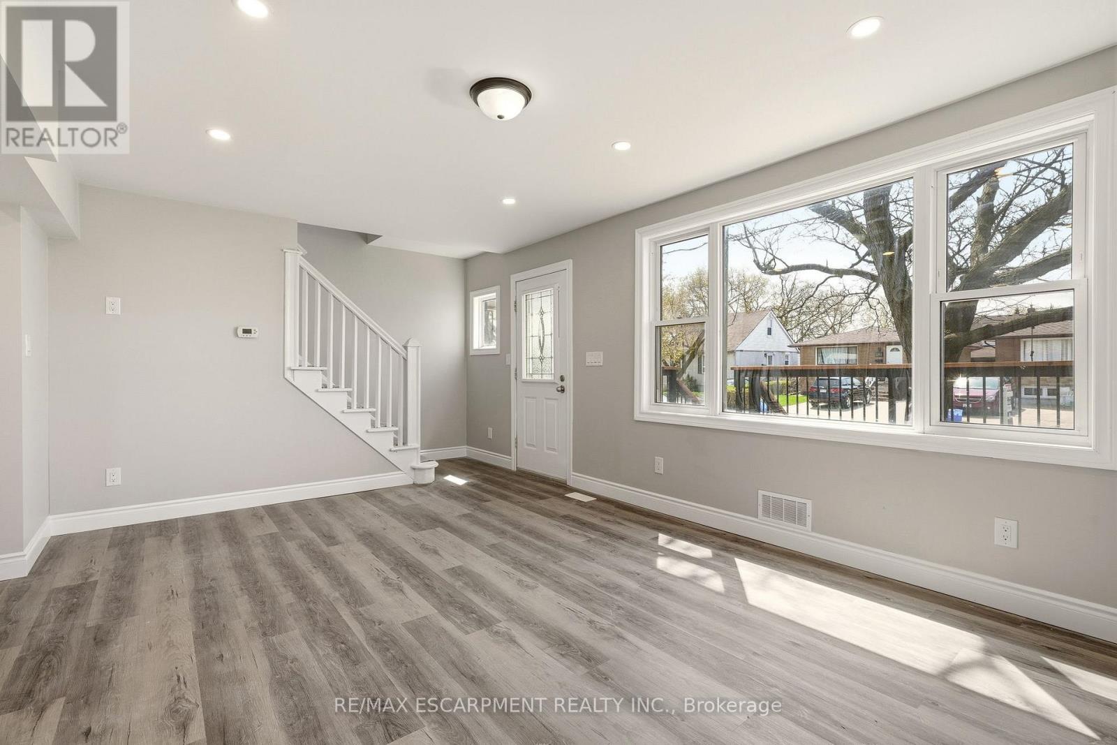 267 Vansitmart Avenue, Hamilton, ON - Indoor Photo Showing Other Room