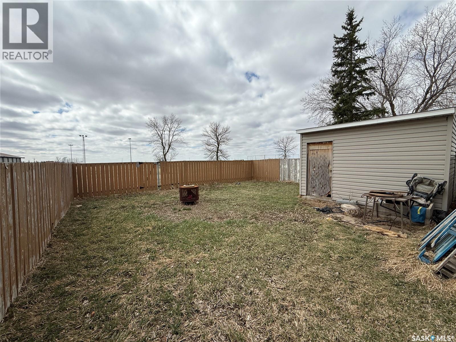48 106 1St Avenue Sw, Weyburn, SK