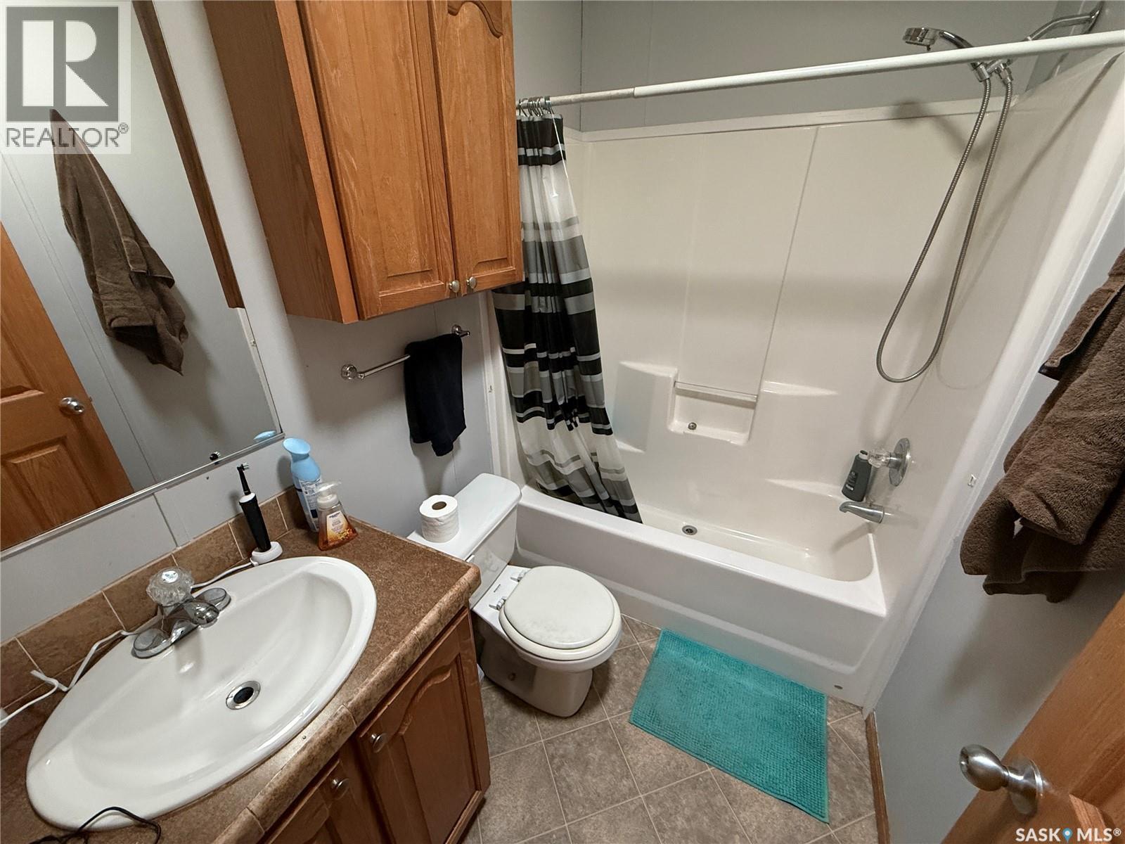 48 106 1St Avenue Sw, Weyburn, SK