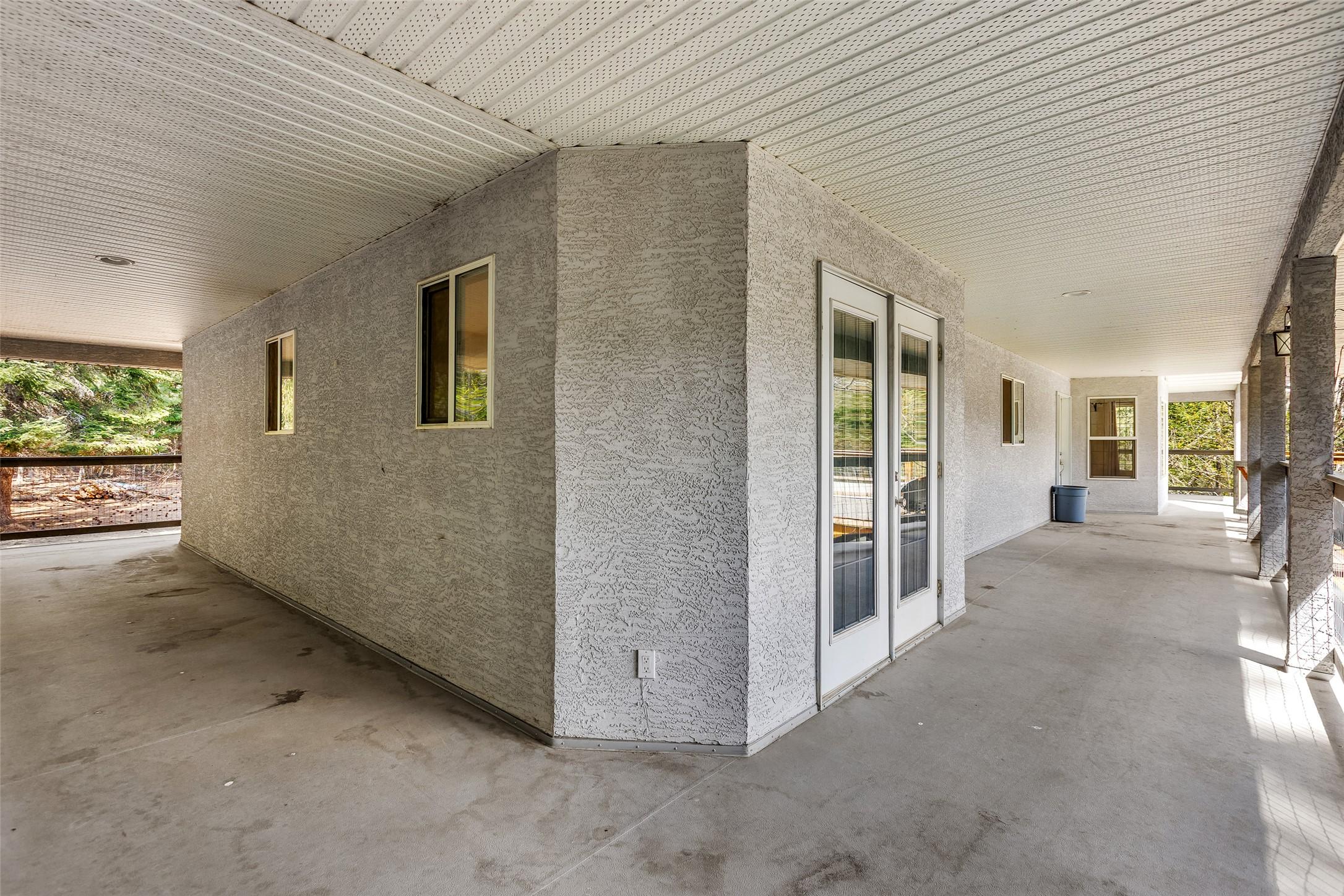 4484 3 Highway, Arrow Creek, BC - Outdoor With Deck Patio Veranda With Exterior