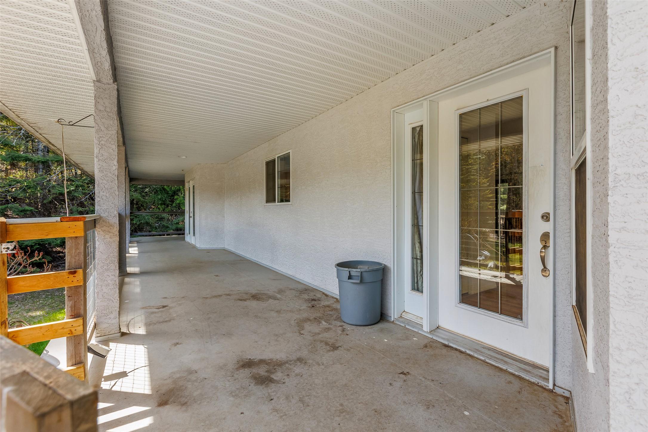 4484 3 Highway, Arrow Creek, BC - Outdoor With Deck Patio Veranda With Exterior