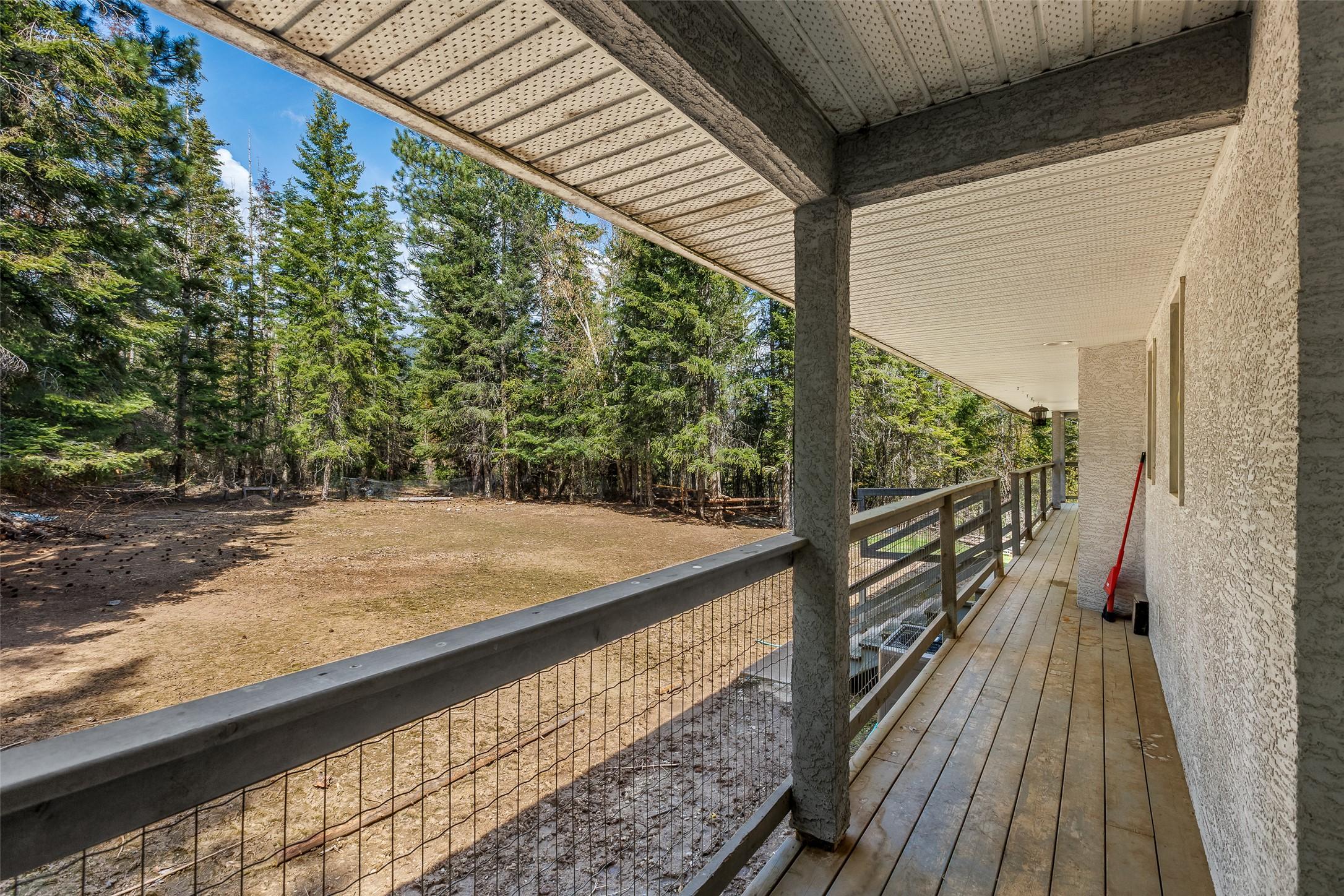 4484 3 Highway, Arrow Creek, BC - Outdoor With Deck Patio Veranda