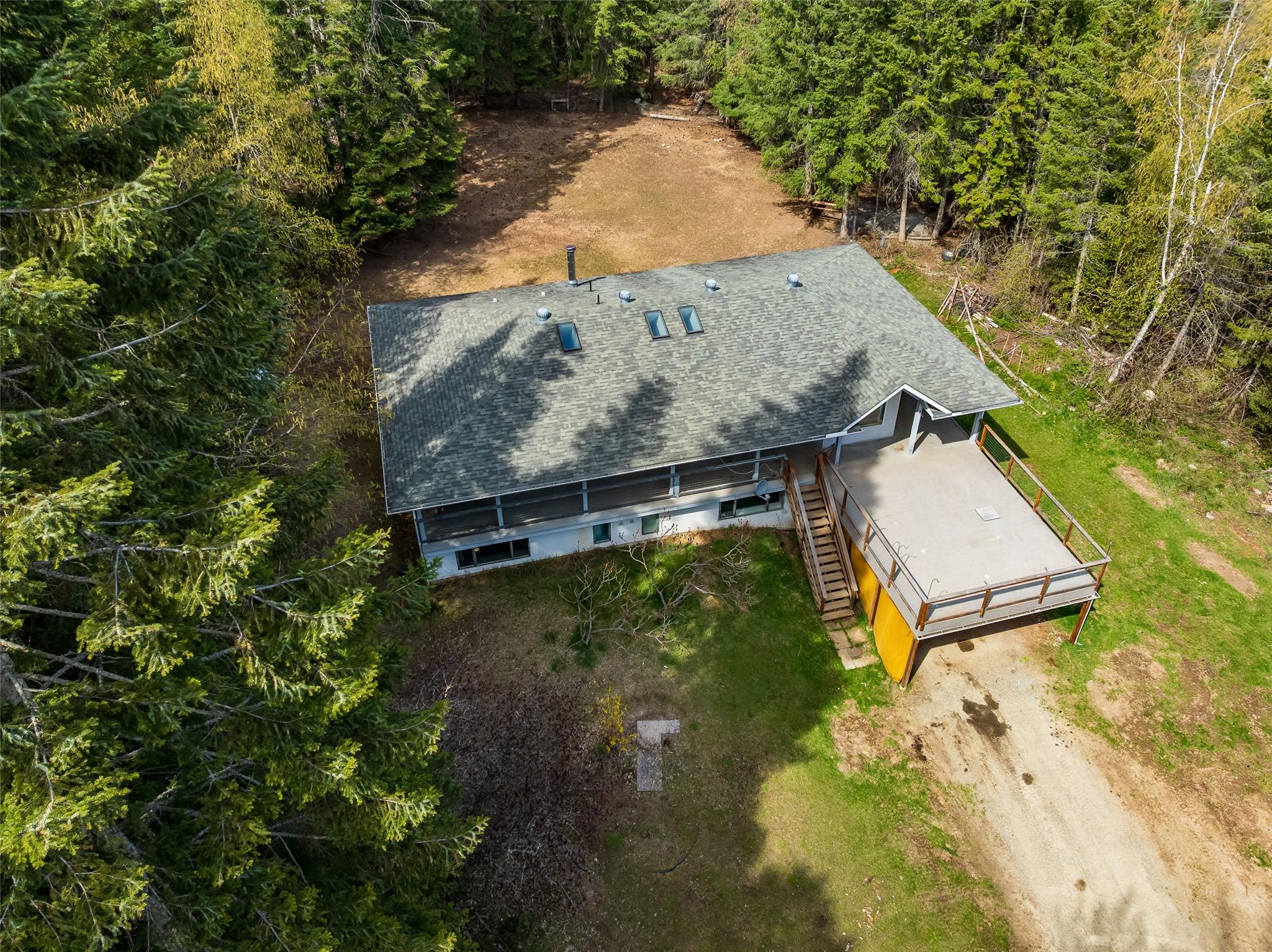 4484 3 Highway, Arrow Creek, BC - Outdoor