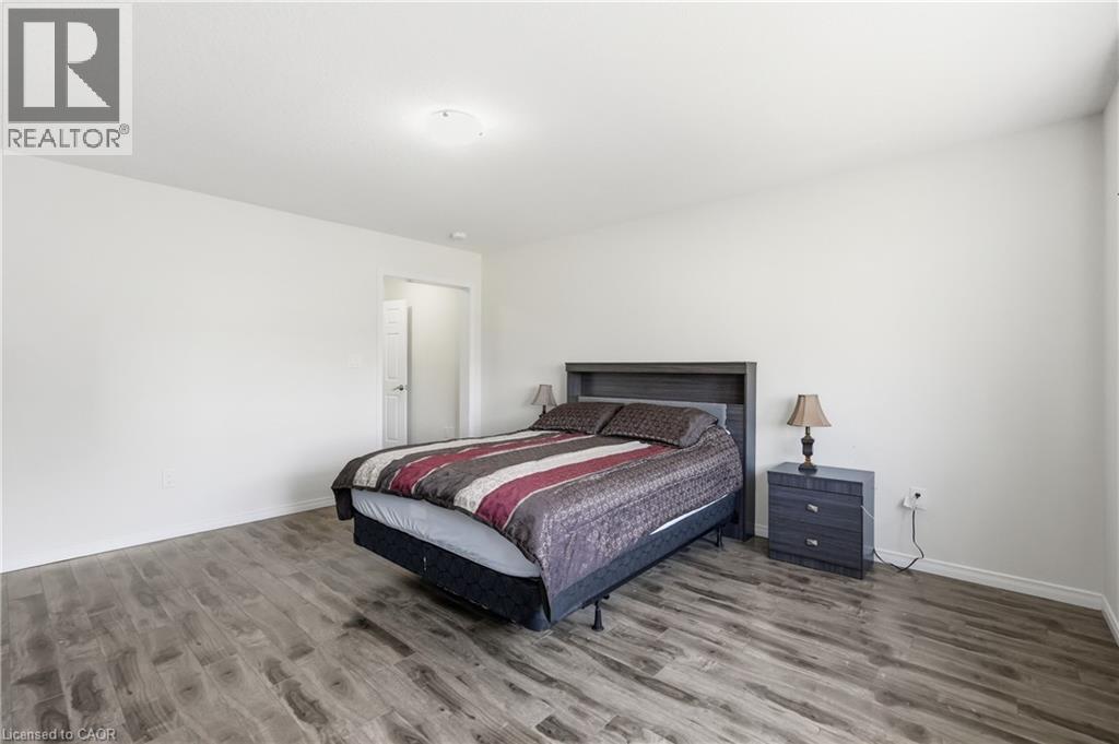 57 Thompson Road, Caledonia, ON - Indoor Photo Showing Bedroom