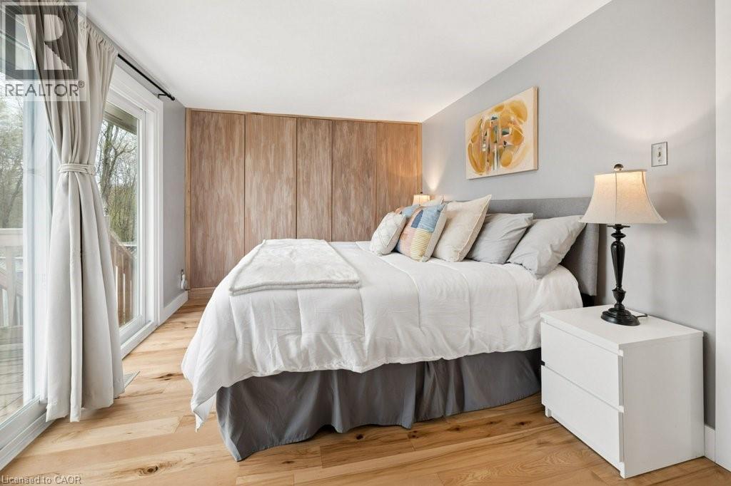 522 Glendene Crescent, Waterloo, ON - Indoor Photo Showing Bedroom