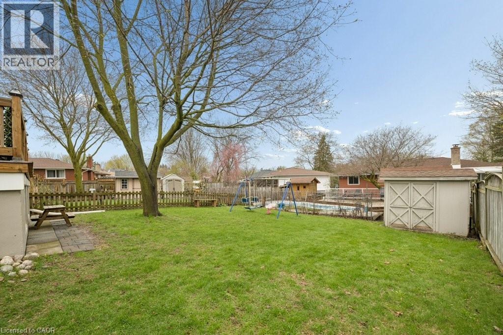 522 Glendene Crescent, Waterloo, ON - Outdoor