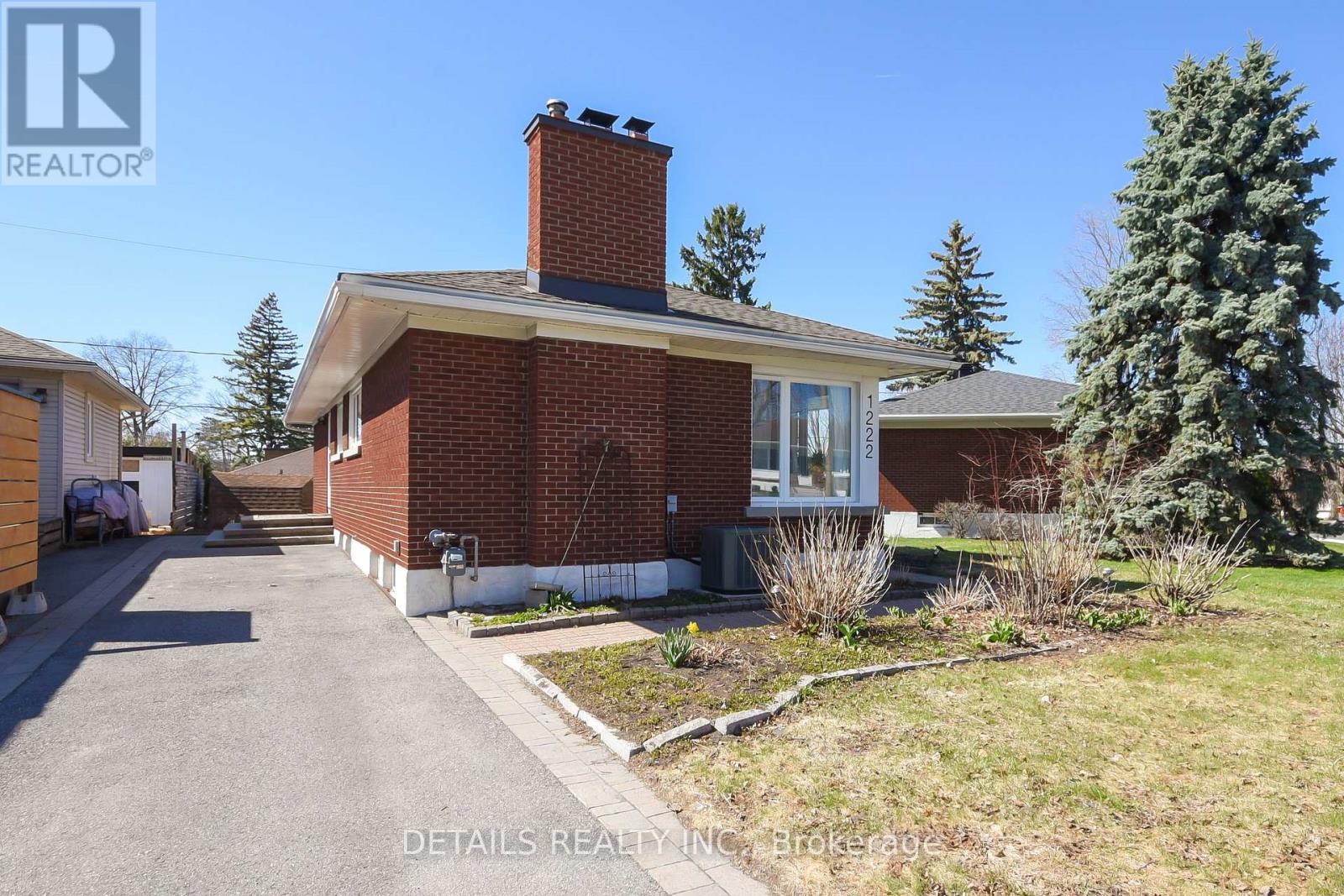 1222 Field Street, Ottawa, ON - Outdoor With Exterior