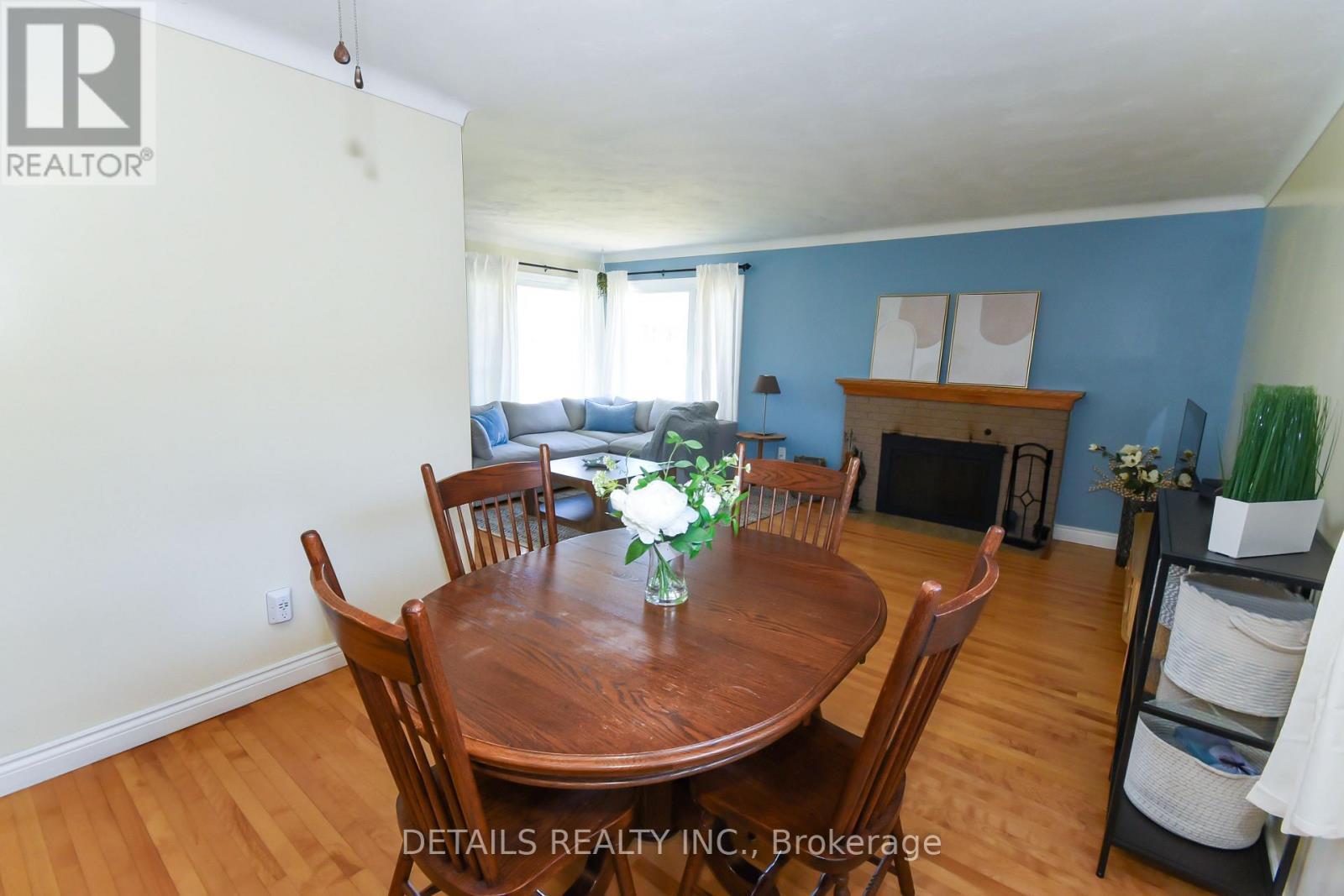 1222 Field Street, Ottawa, ON - Indoor Photo Showing Dining Room