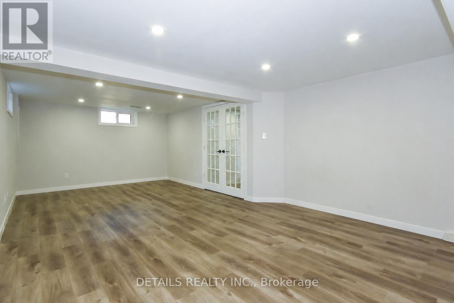 1222 Field Street, Ottawa, ON - Indoor Photo Showing Other Room