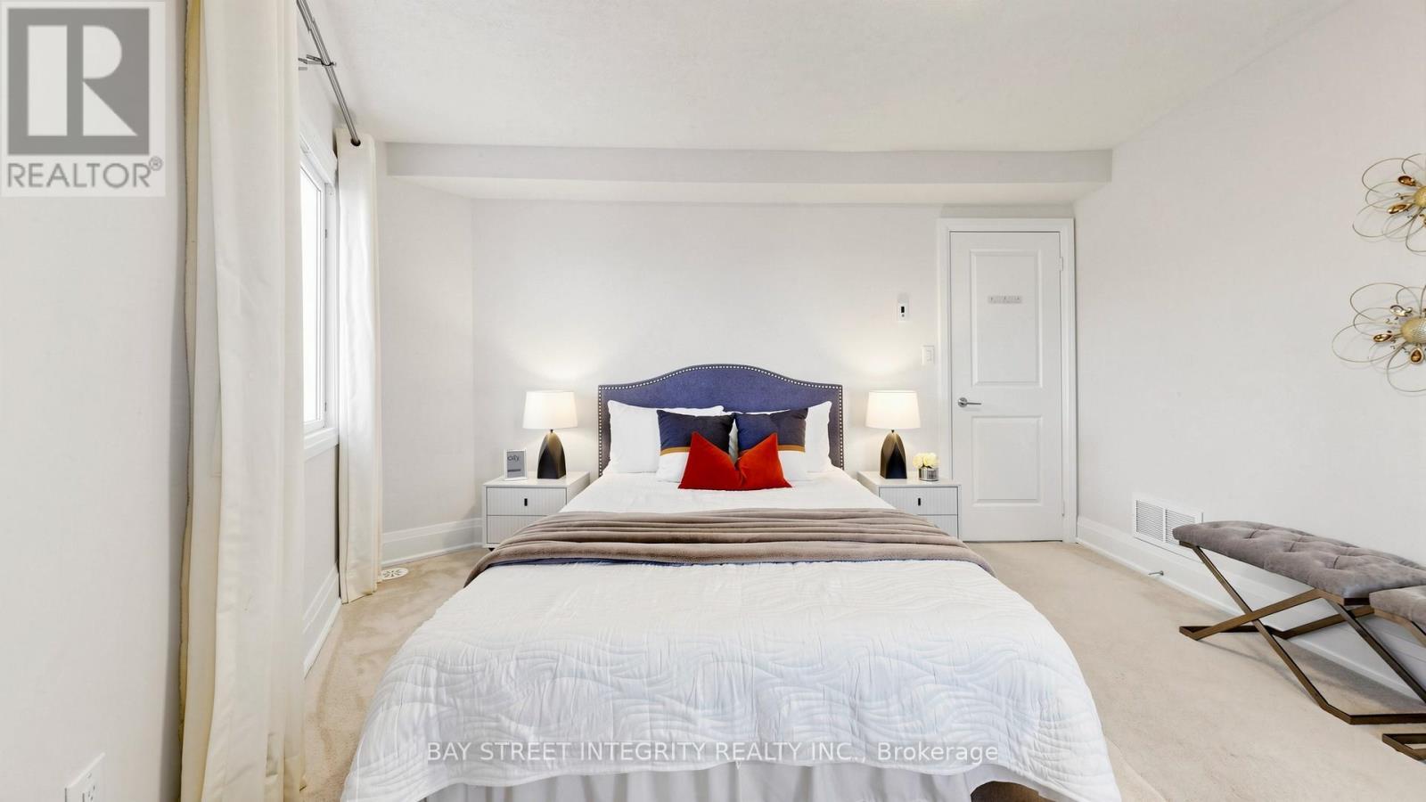 Th36 - 9 Oakburn Crescent, Toronto, ON - Indoor Photo Showing Bedroom