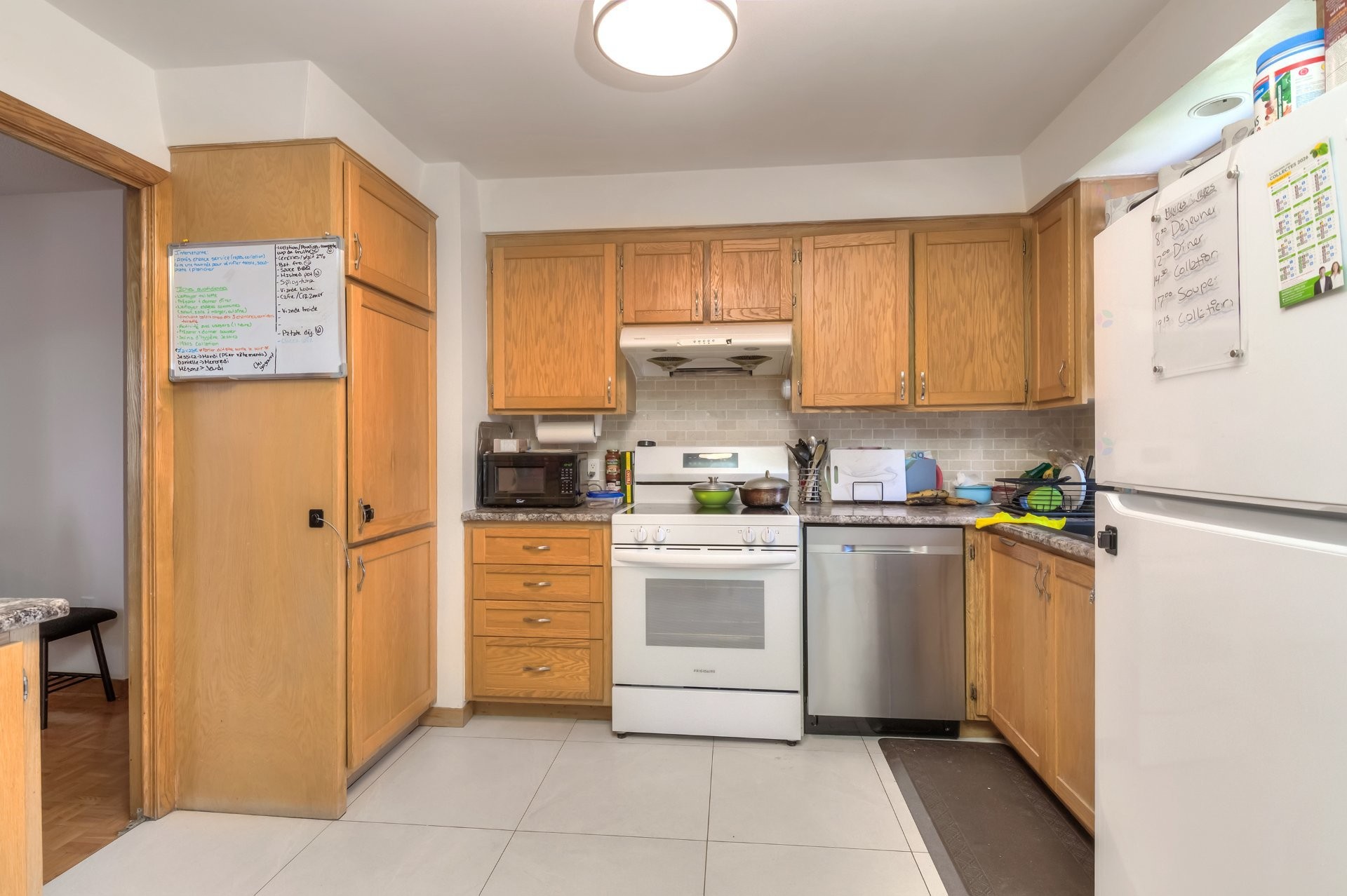 Kitchen - 2510 Boul. Napoléon, Brossard, QC - Indoor Photo Showing Kitchen