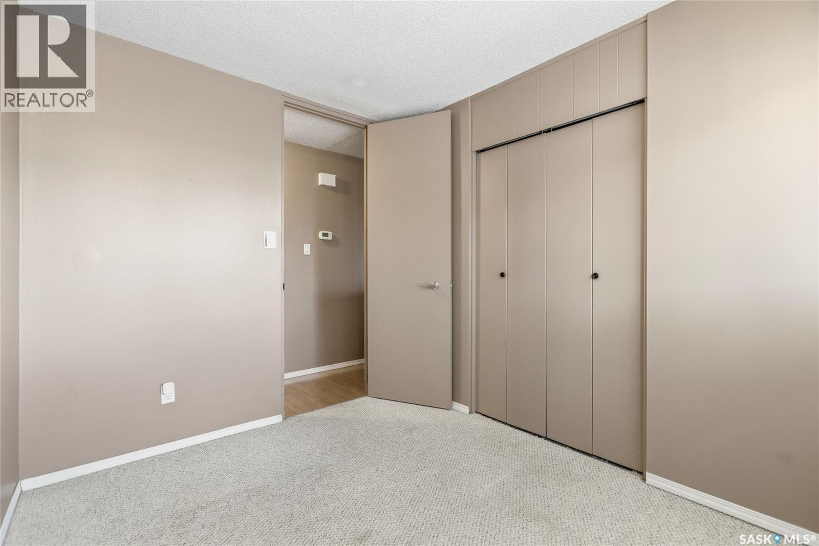 3312 Grant Road, Regina, SK - Indoor Photo Showing Other Room