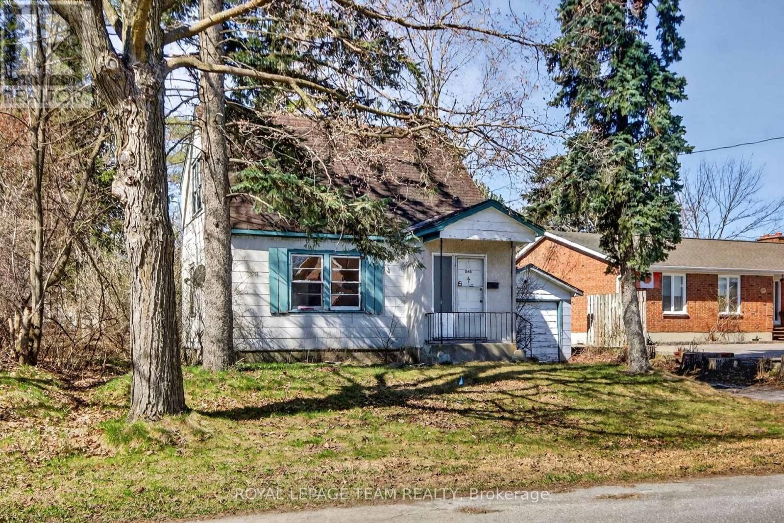 1548 Ortona Avenue, Ottawa, ON - Outdoor