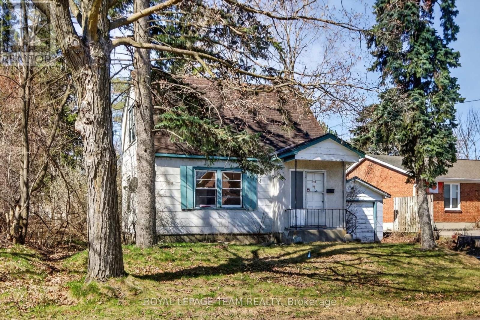 1548 Ortona Avenue, Ottawa, ON - Outdoor