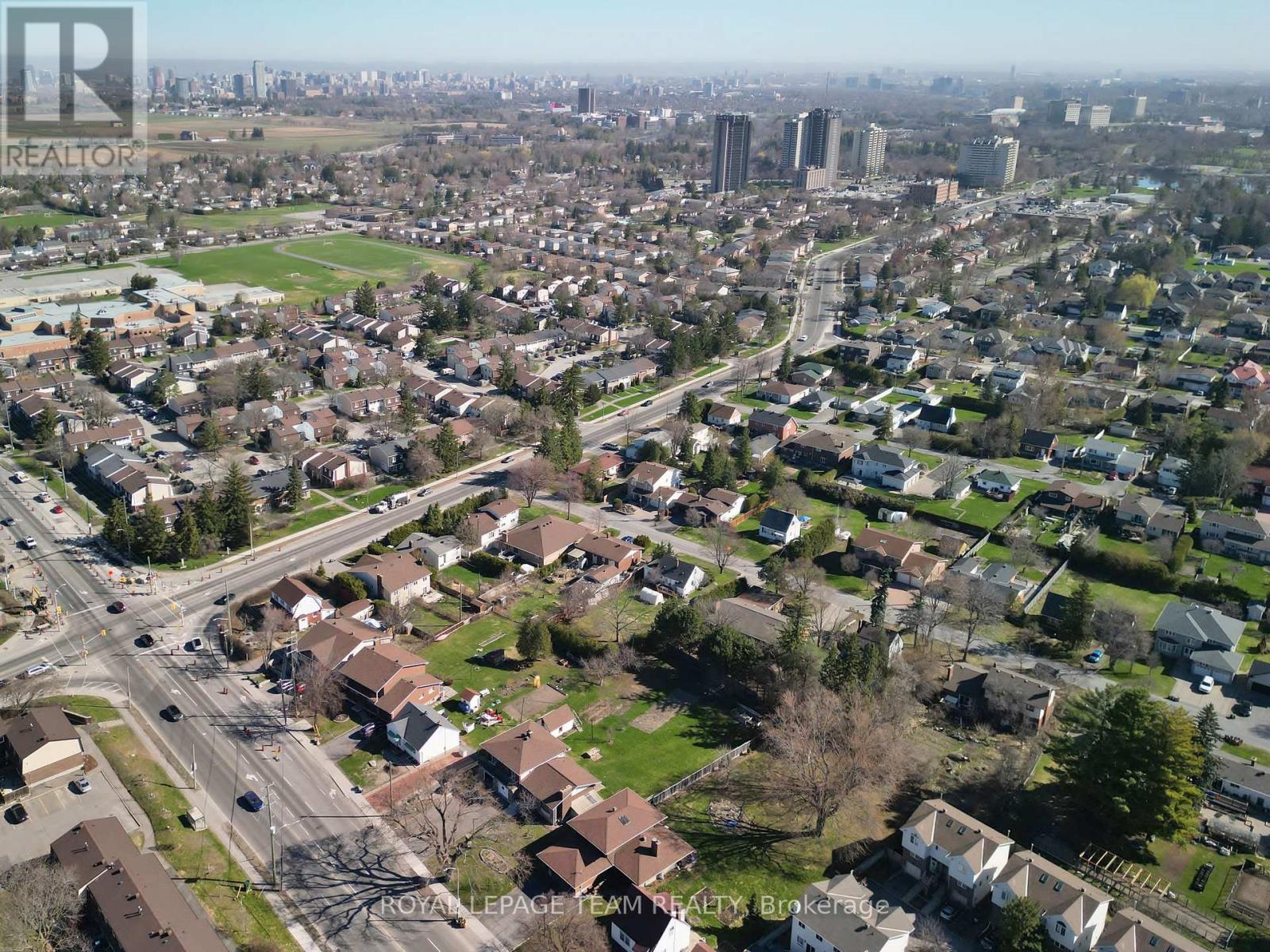 1548 Ortona Avenue, Ottawa, ON - Outdoor With View