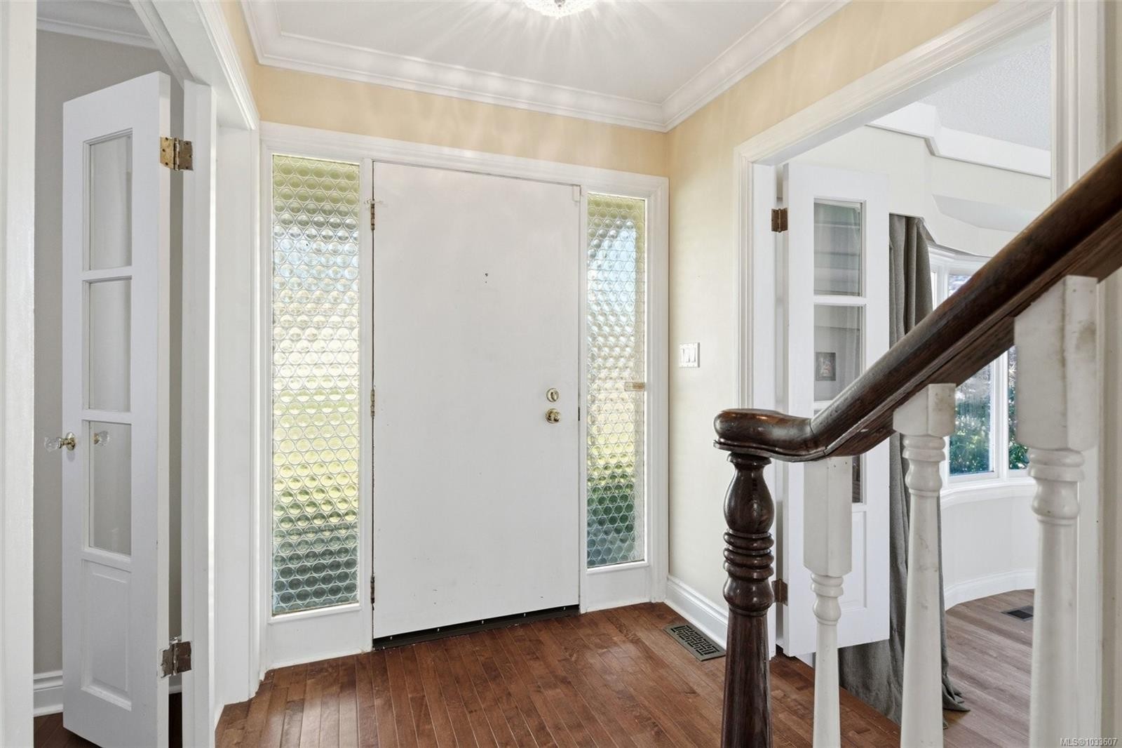 4104 Longview Dr, Saanich, BC