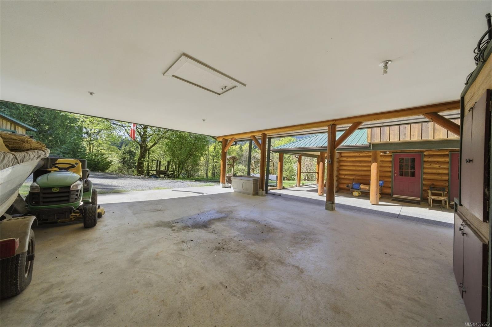 8644 Sweeney Rd, Chemainus, BC