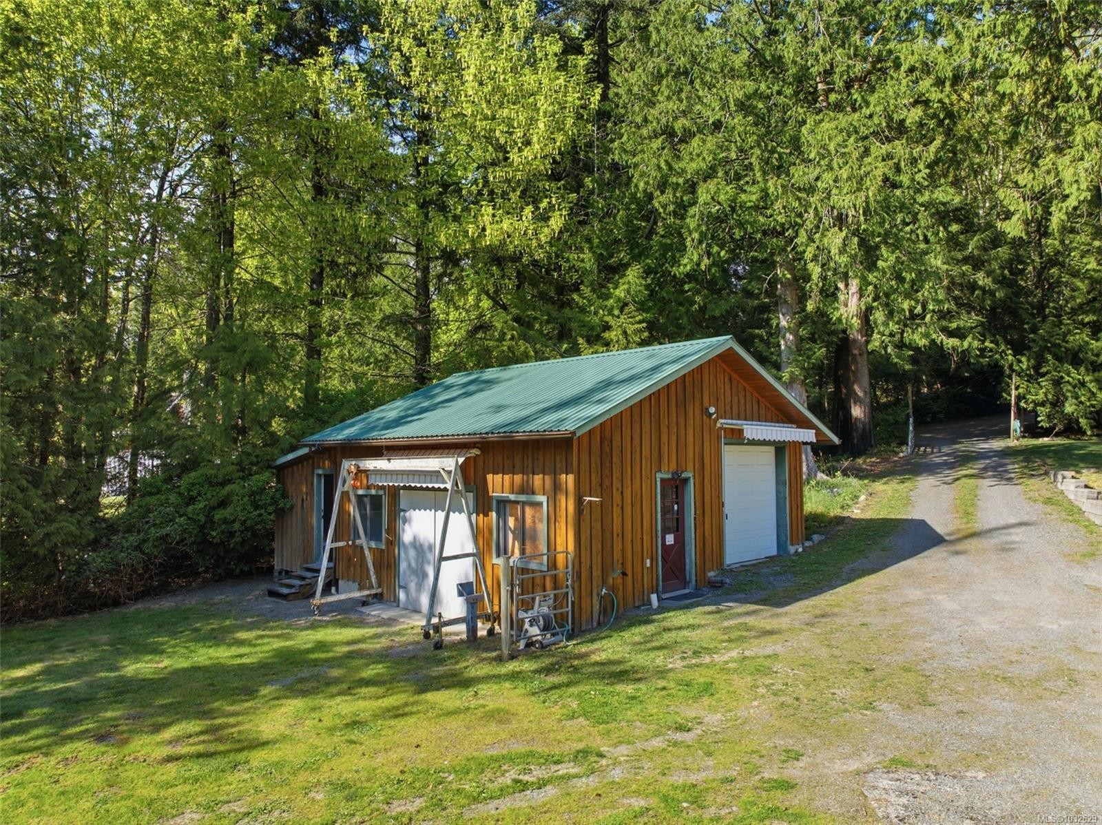 8644 Sweeney Rd, Chemainus, BC