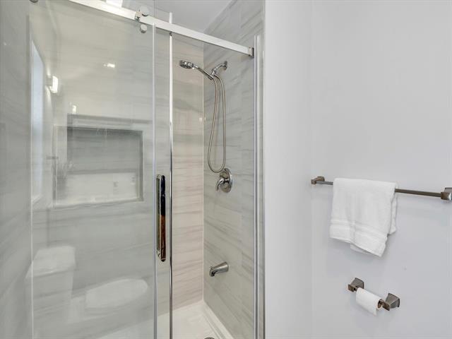 573 Arlington St, Winnipeg, MB