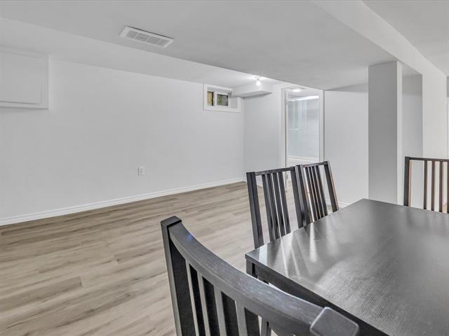 573 Arlington St, Winnipeg, MB