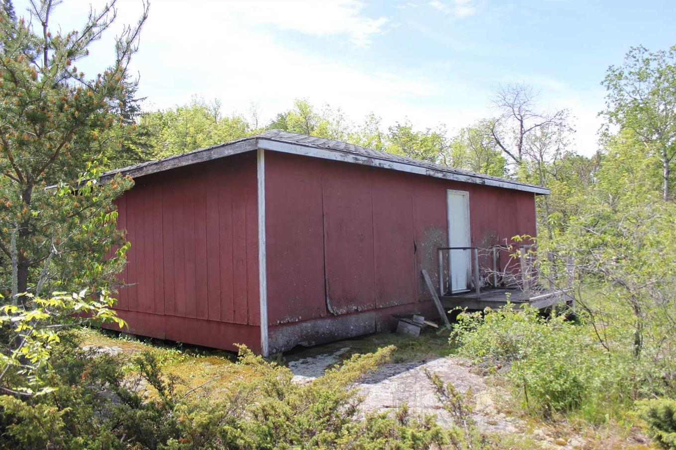 499 Aksel Rd, Rainy River, ON