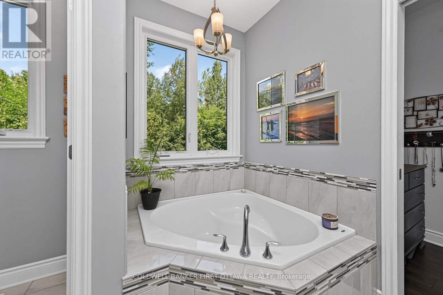 193 Maggie'S Crescent, Beckwith, ON