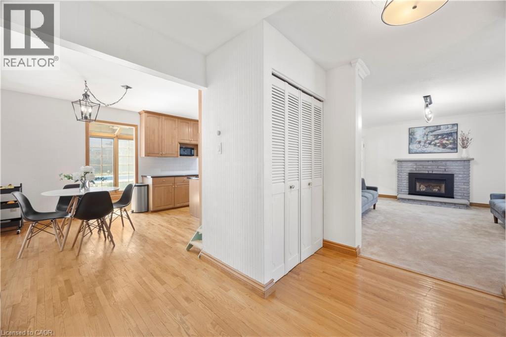 277 Blackacres Boulevard, London, ON - Indoor With Fireplace