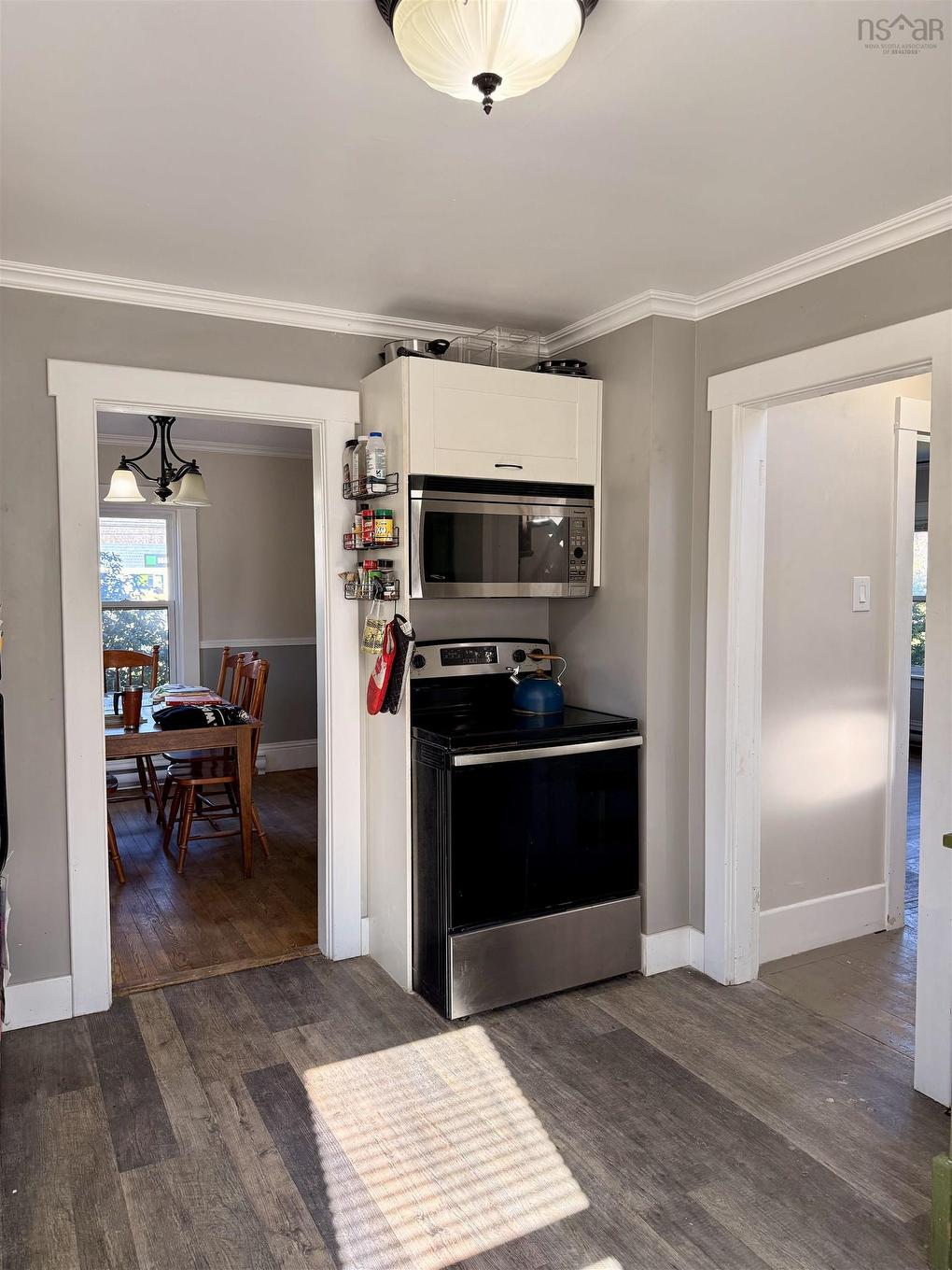 225 Water Street, Shelburne, NS