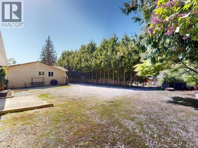 8098 Centennial Drive, Powell River, BC