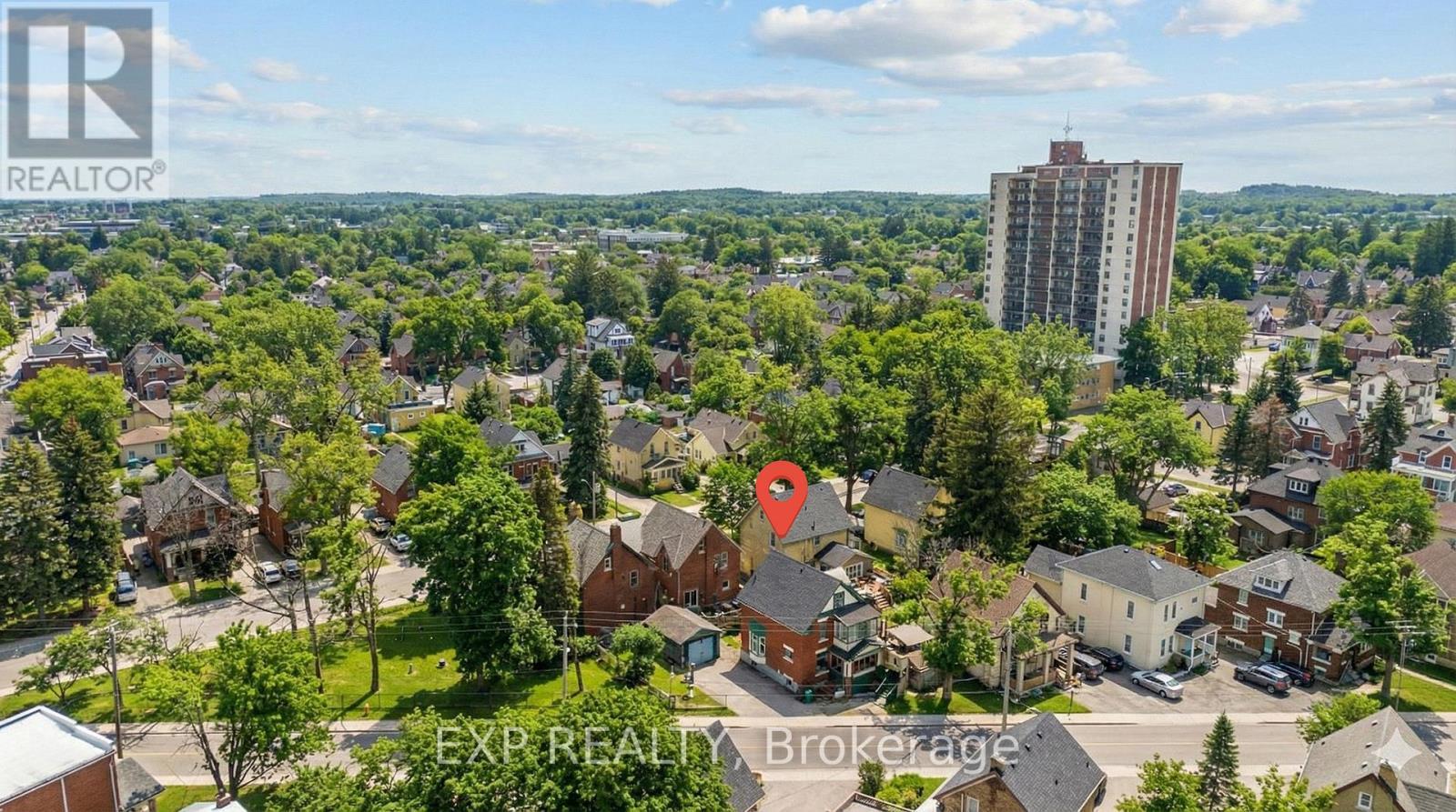 64 Lancaster Street E, Kitchener, ON - Outdoor With View