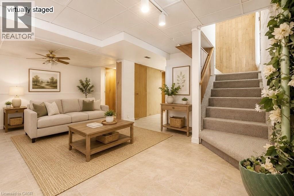 157 Longwood Road N, Hamilton, ON