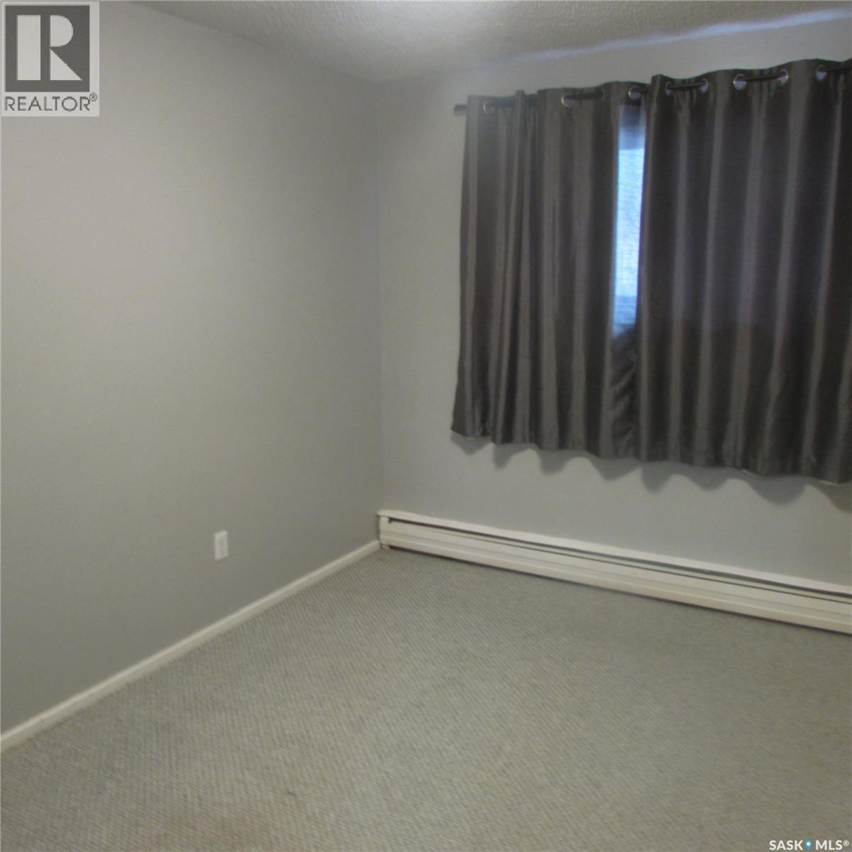 3 38 Spence Street, Regina, SK - Indoor Photo Showing Other Room