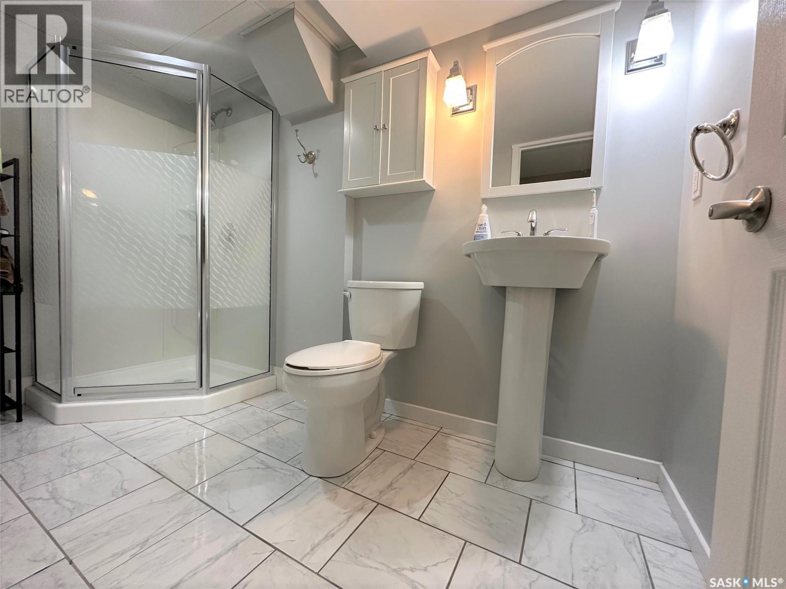 739 Hudson Crescent, Hudson Bay, SK - Indoor Photo Showing Bathroom