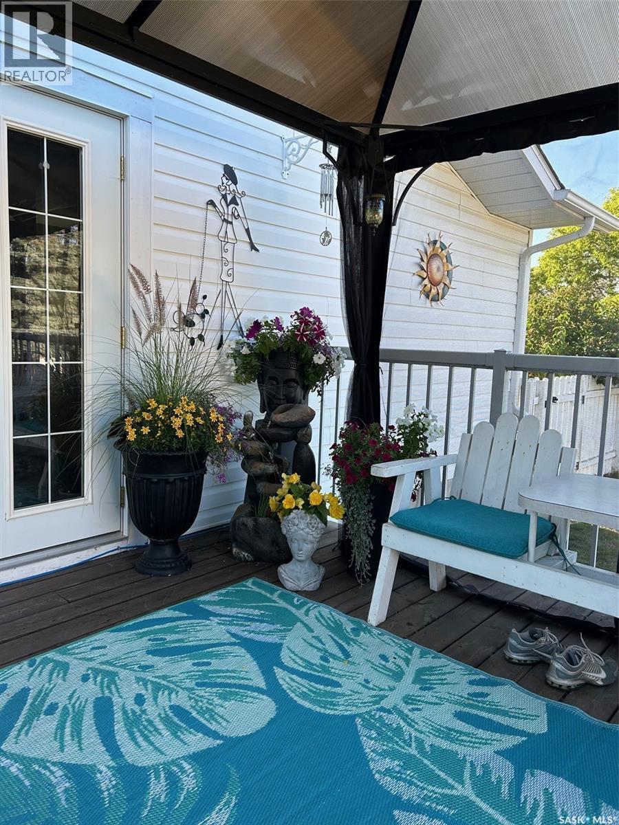 739 Hudson Crescent, Hudson Bay, SK - Outdoor With Deck Patio Veranda With Exterior