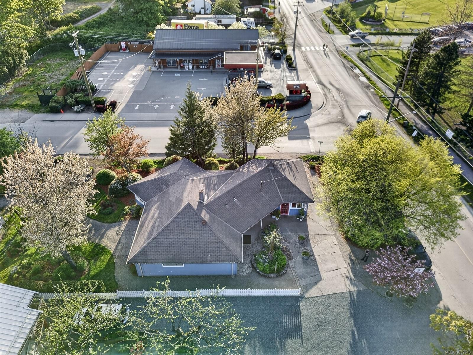 127 Rainbow Rd, Salt Spring, BC