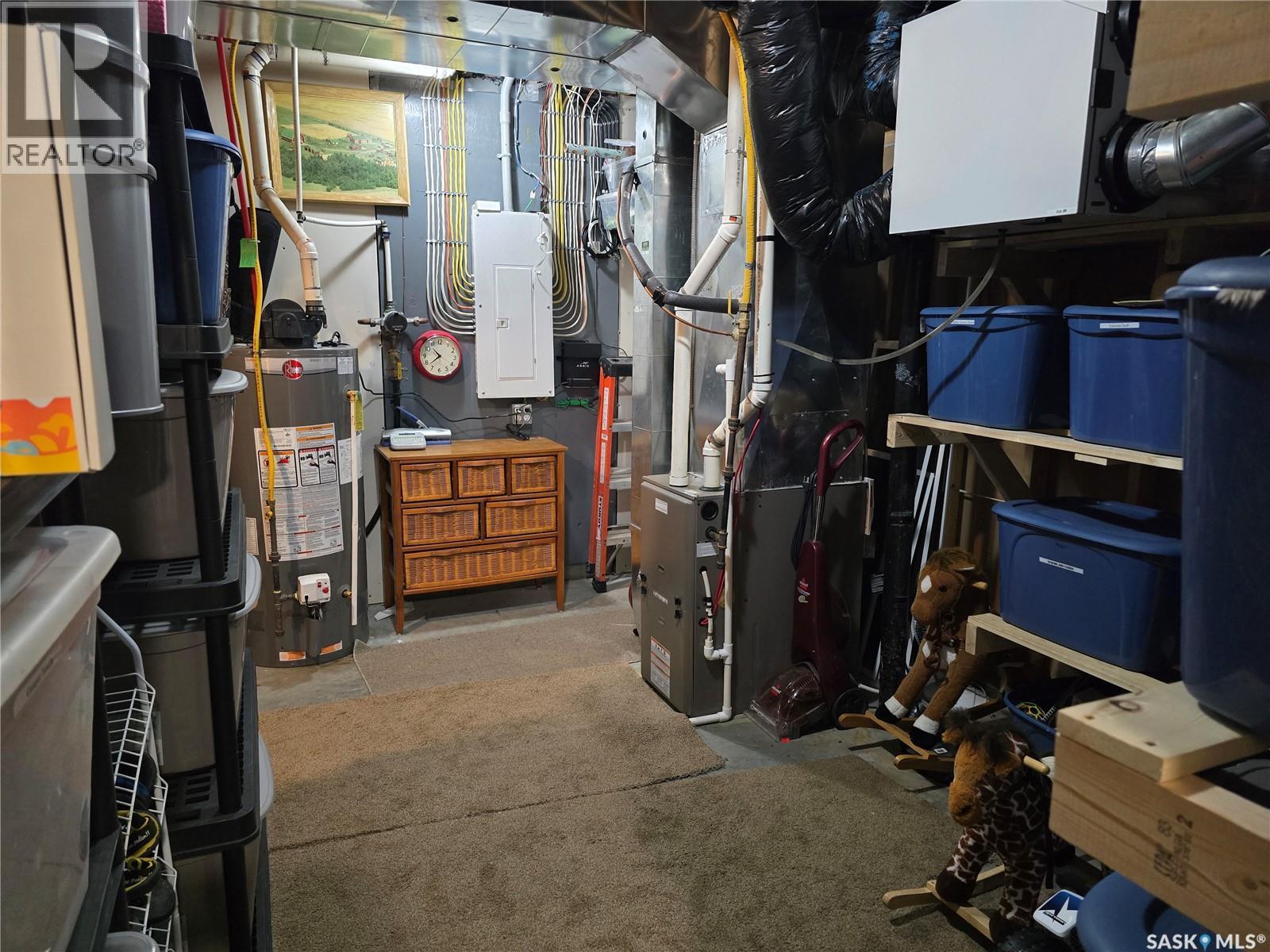 12 Scott Bay, Muenster, SK - Indoor Photo Showing Basement