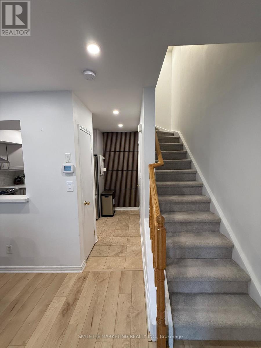 123 - 3 Everson Drive, Toronto, ON - Indoor Photo Showing Other Room