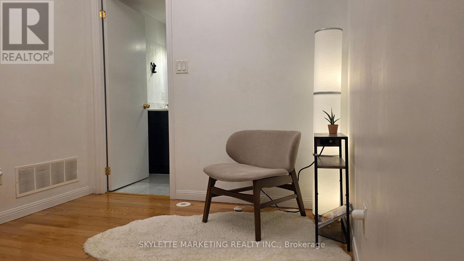 123 - 3 Everson Drive, Toronto, ON - Indoor Photo Showing Other Room