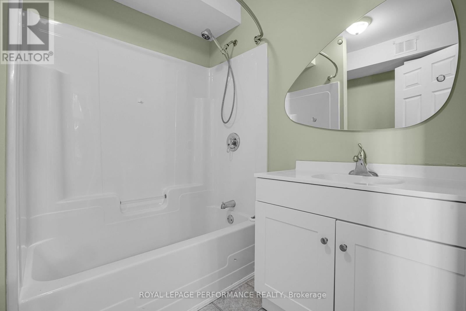 16 Pendleton Street, Champlain, ON - Indoor Photo Showing Bathroom