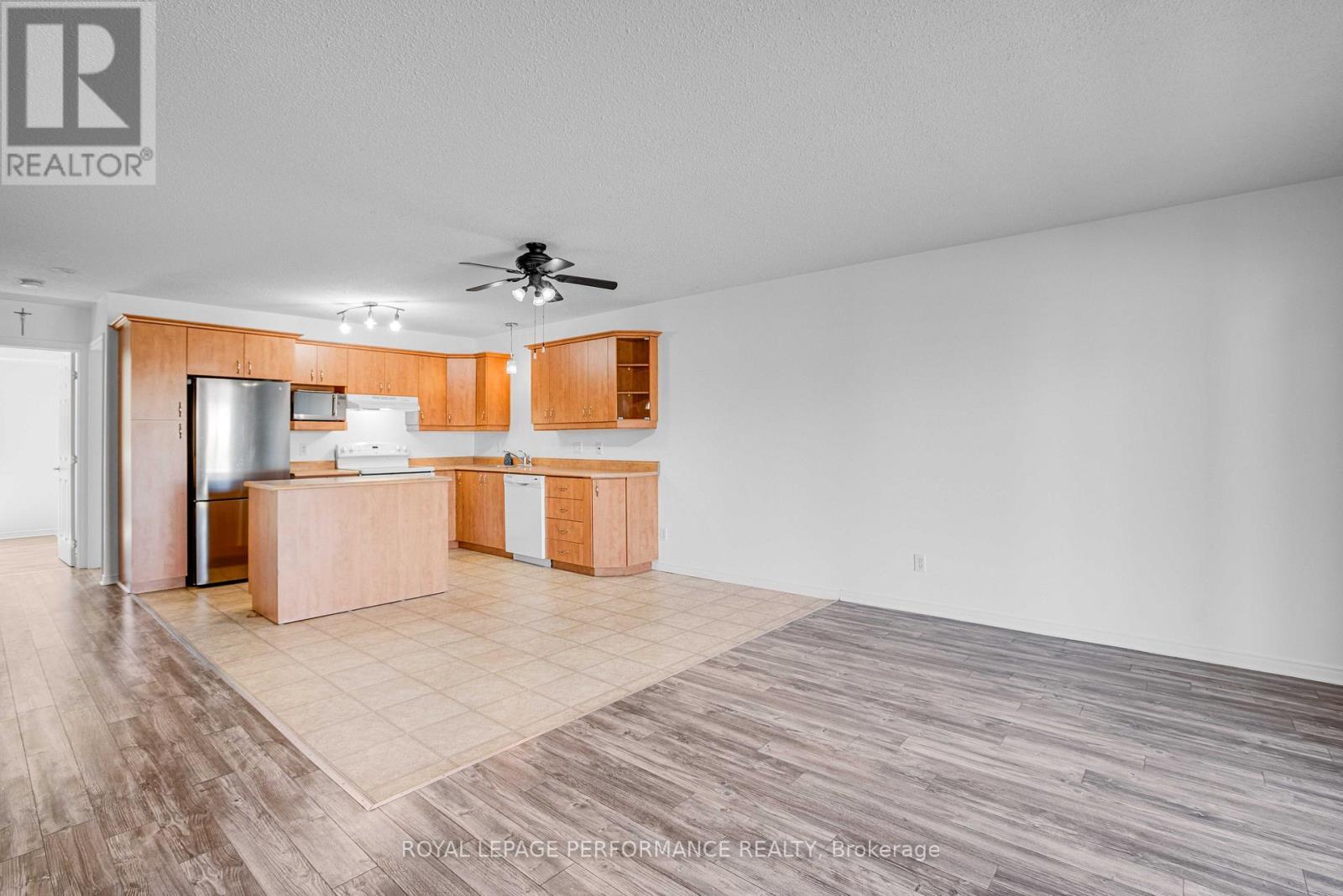 16 Pendleton Street, Champlain, ON - Indoor Photo Showing Kitchen