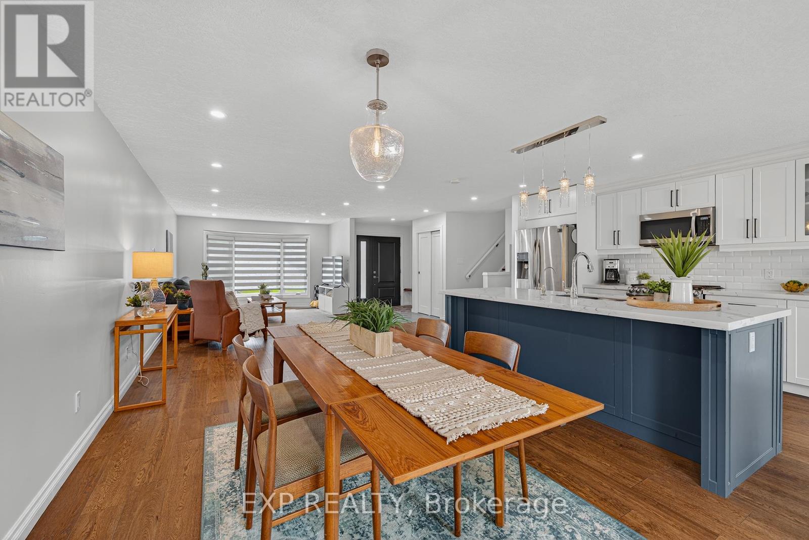 312 Faraday Court, Waterloo, ON - Indoor