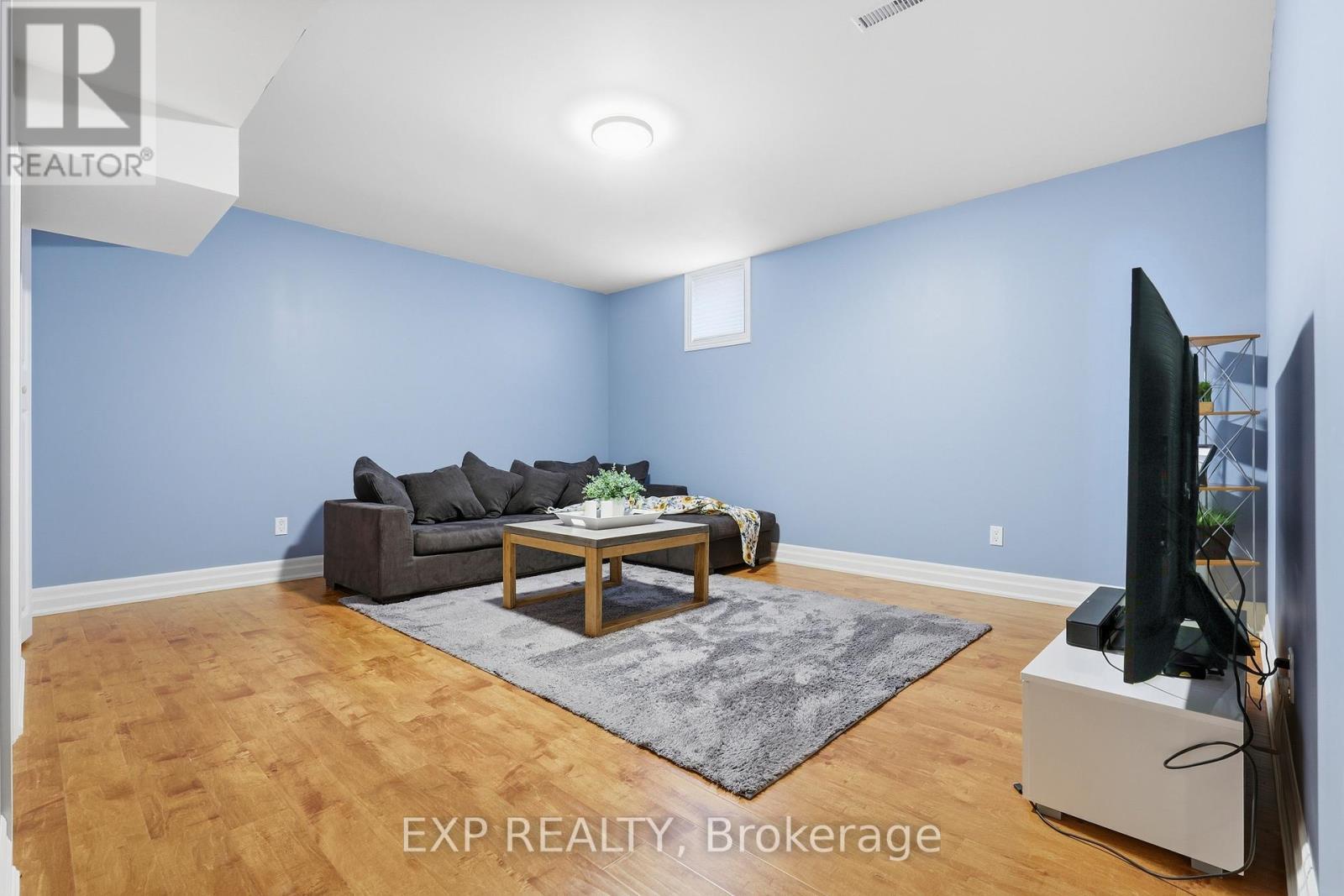 583 Park Crescent, Pickering, ON - Indoor