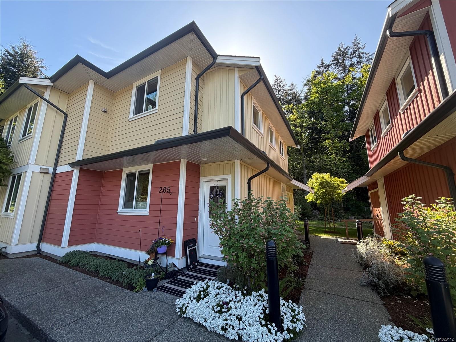 #205-9880 Napier Pl, Chemainus, BC